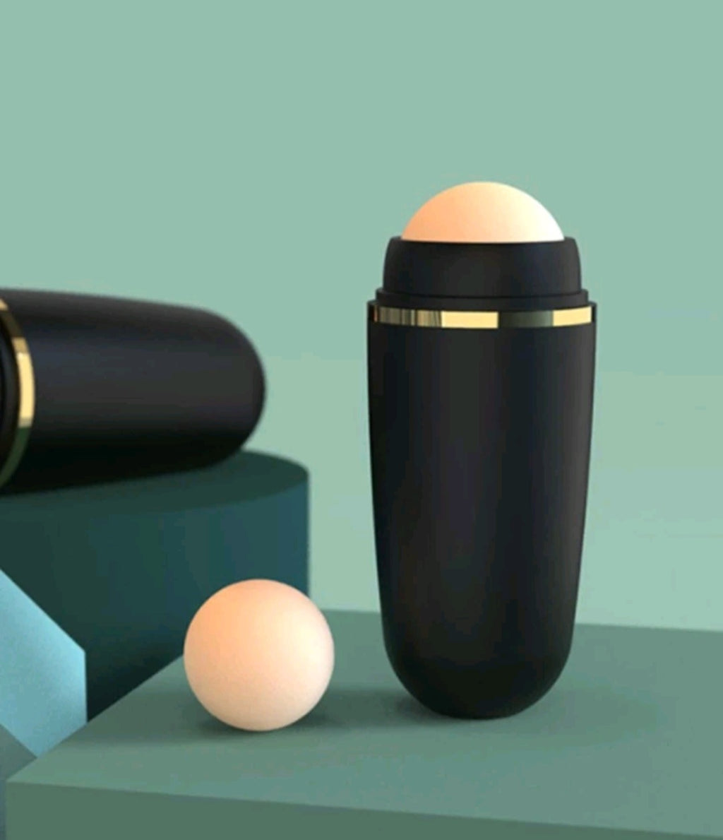 Volcanic Oil Absorbing
Face Roller Stick