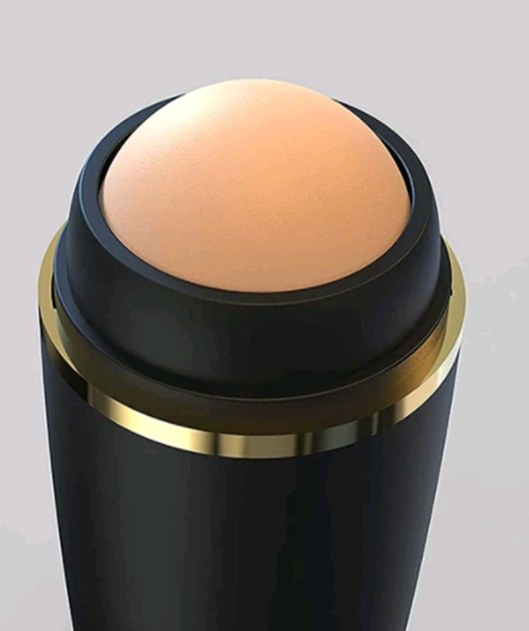 Volcanic Oil Absorbing
Face Roller Stick