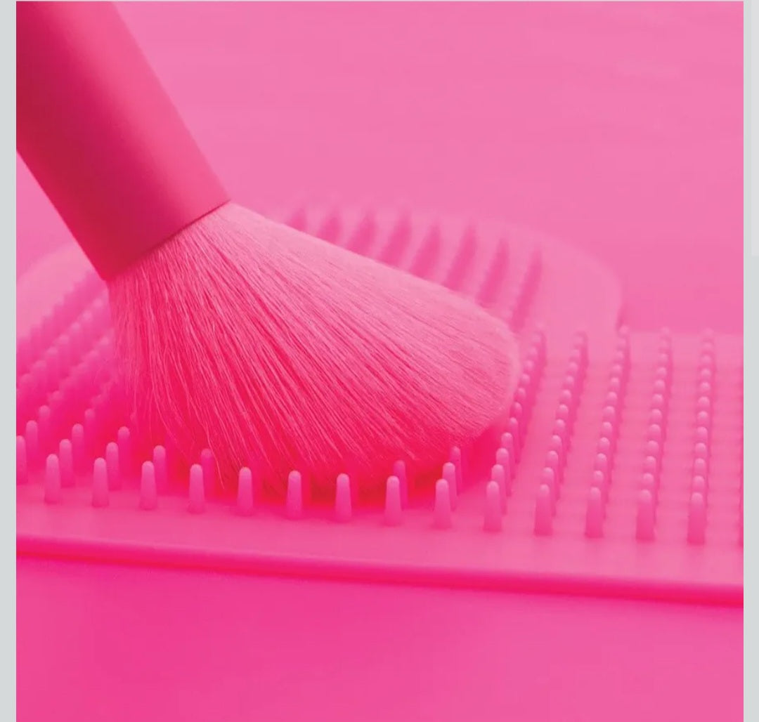 MODA Neon 6 pc Makeup Brush Set with Brush Cleaning Pad