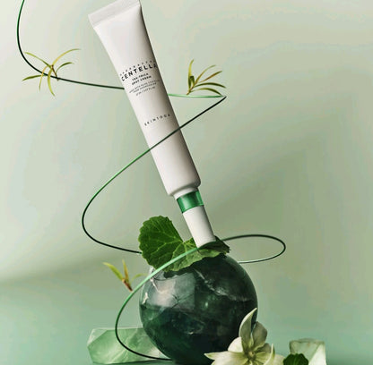 SKIN1004
Madagascar Centella, Tea-Trica Spot Cream, 20ml